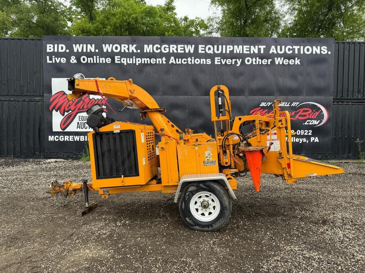 Bandit 990XP Equipment Image0
