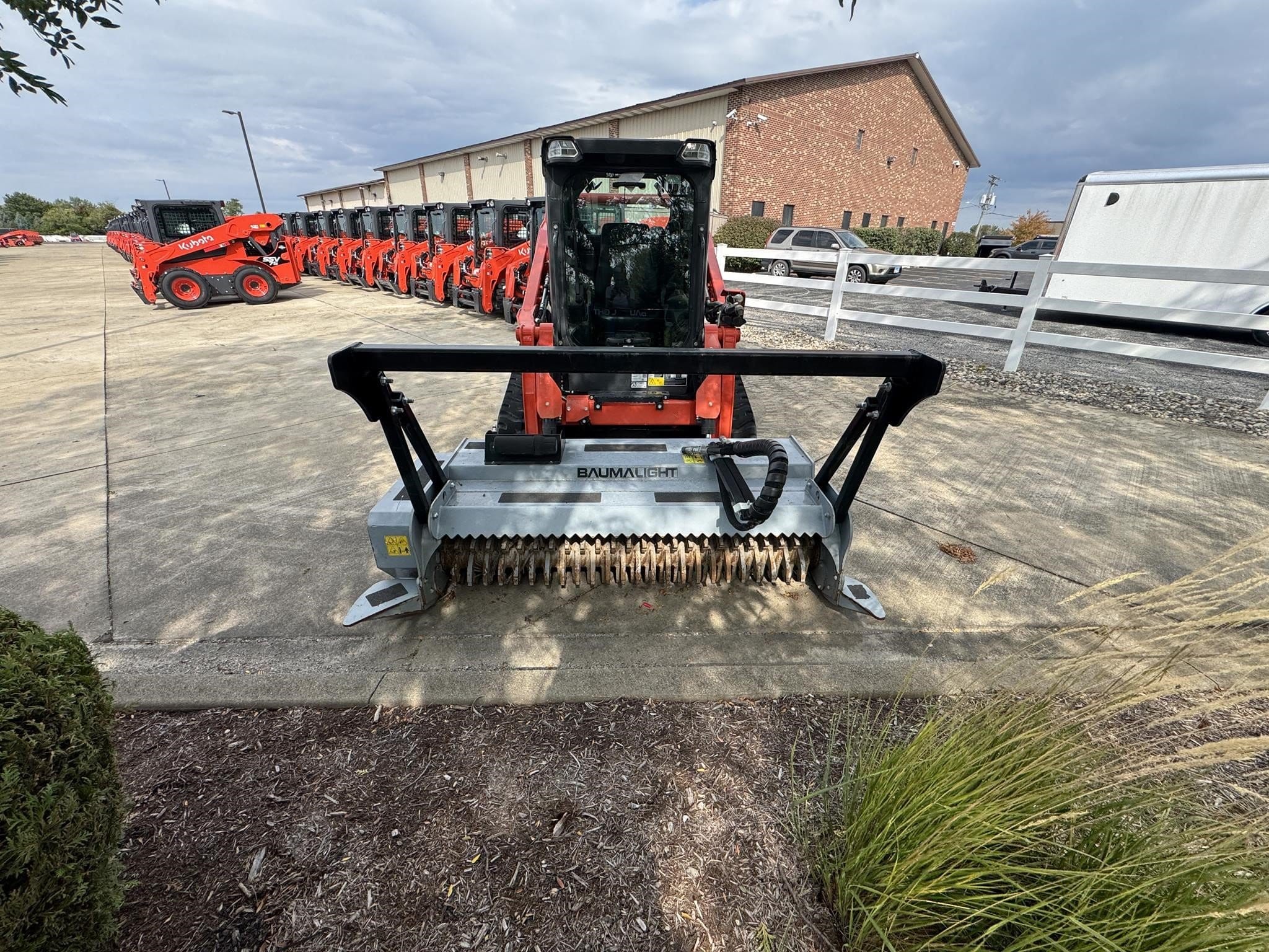 2020 BaumaLight MS572 Equipment Image0