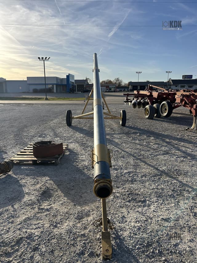 Image of Bazooka Farmstar 8009 equipment image 2