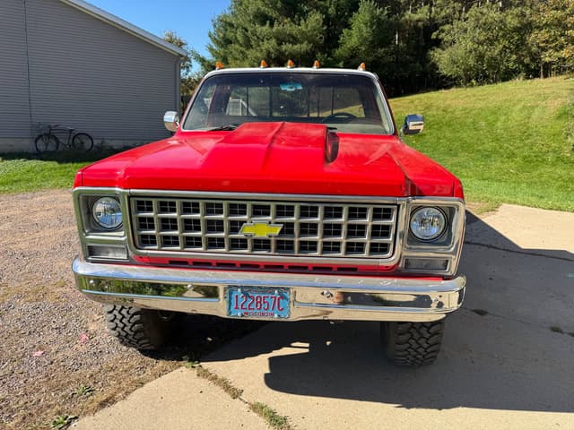 Image of Chevrolet Cheyenne 10 equipment image 1