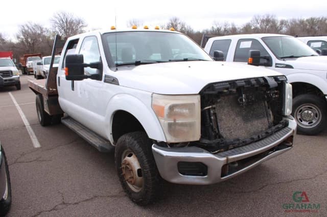 Image of Ford F-350 equipment image 1