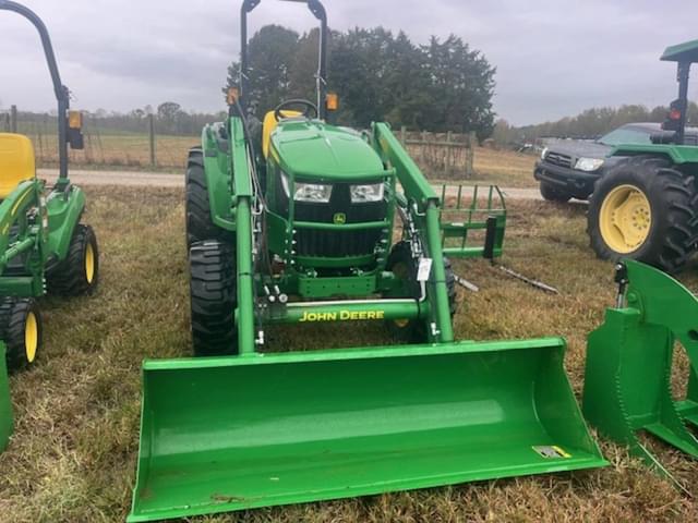 Image of John Deere 4052M equipment image 1