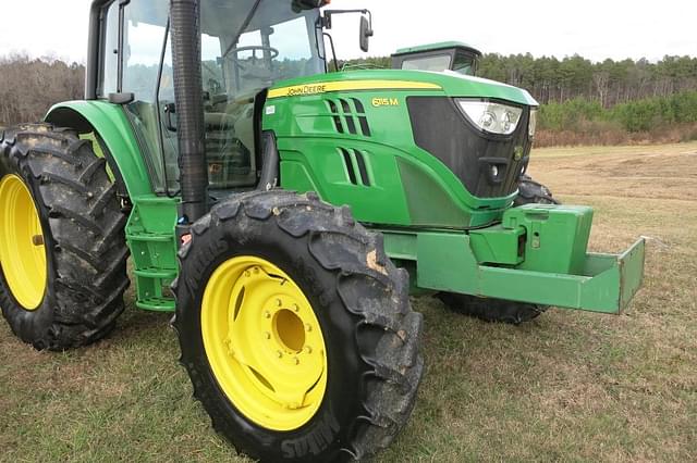 Image of John Deere 6115M equipment image 2