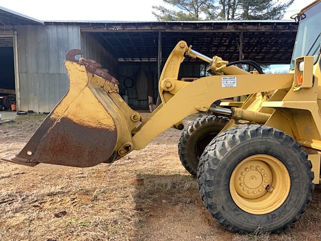 Image of John Deere 544 equipment image 4