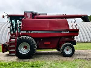 1998 Case IH 2344 Image