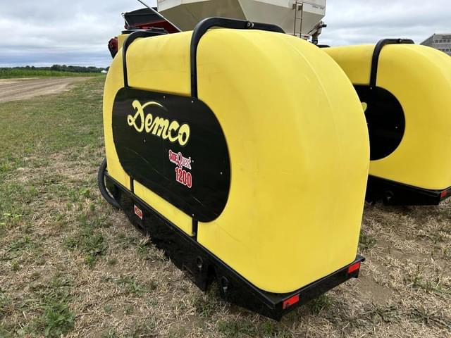 Image of Demco Side Quest equipment image 3