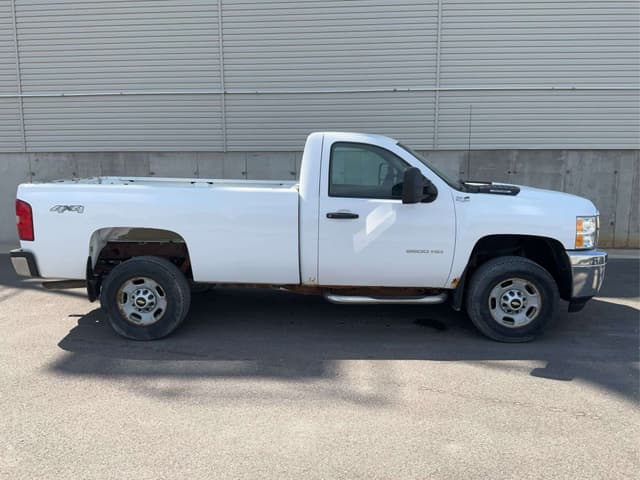 Image of Chevrolet 2500HD equipment image 1