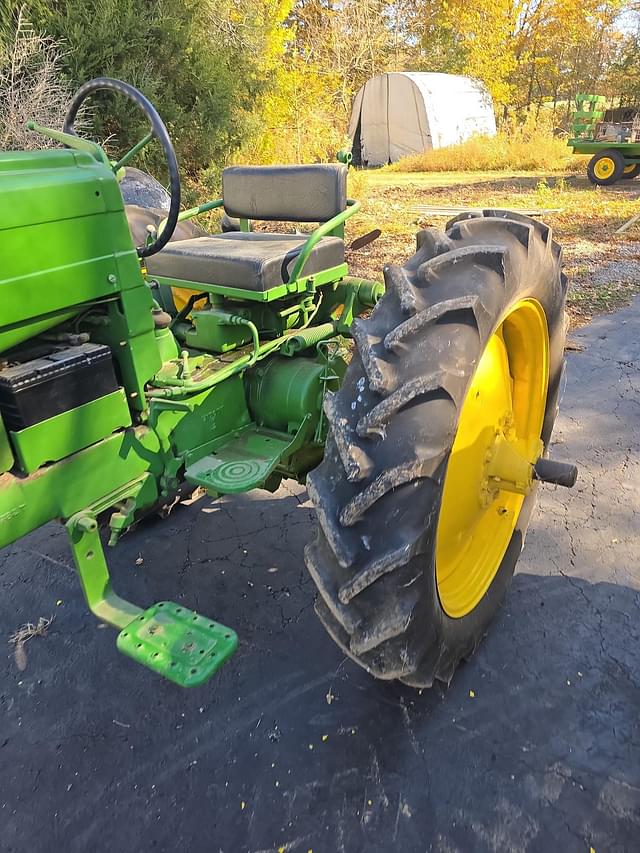 Image of John Deere 40 equipment image 4