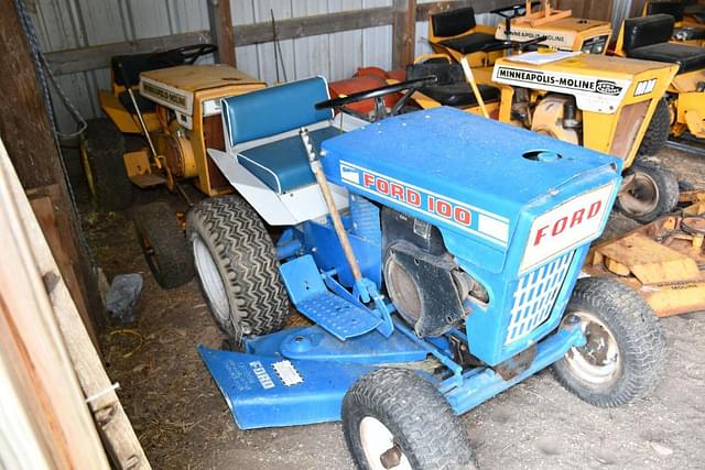 Image of Ford 100 equipment image 2