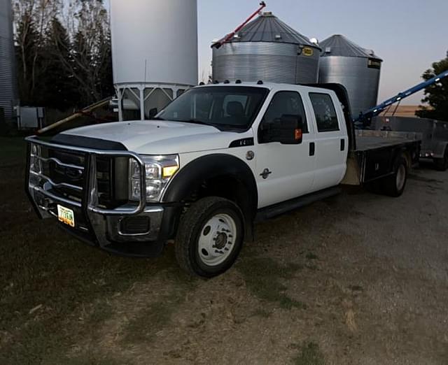 Image of Ford F-550 equipment image 3