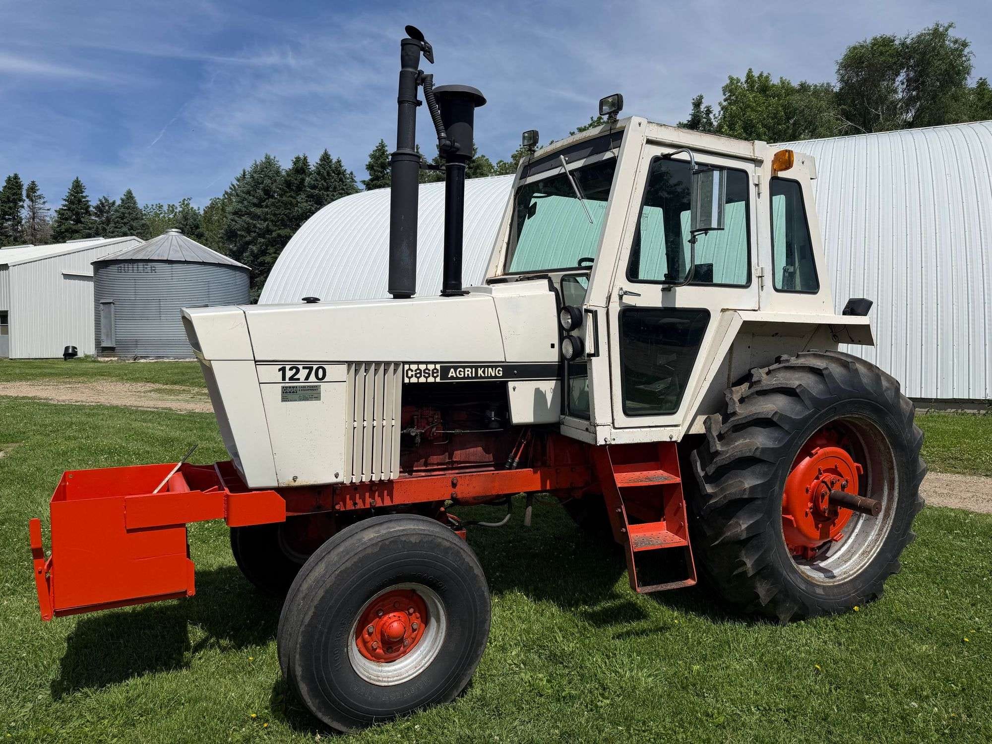 Case 1270 Equipment Image0