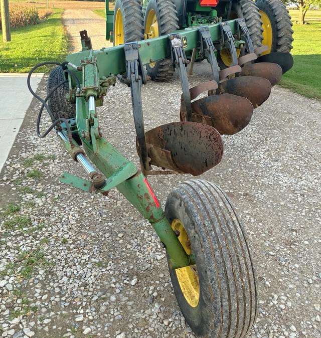 Image of John Deere 2600 equipment image 3