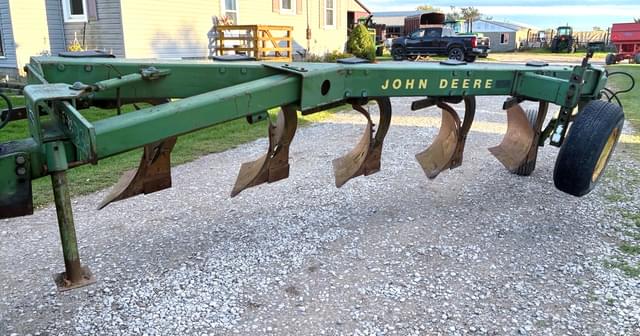 Image of John Deere 2600 equipment image 2