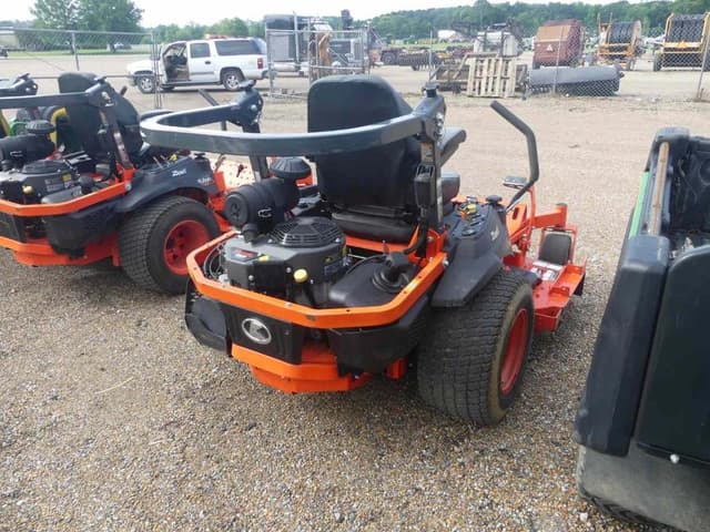 Image of Kubota Z726X equipment image 2