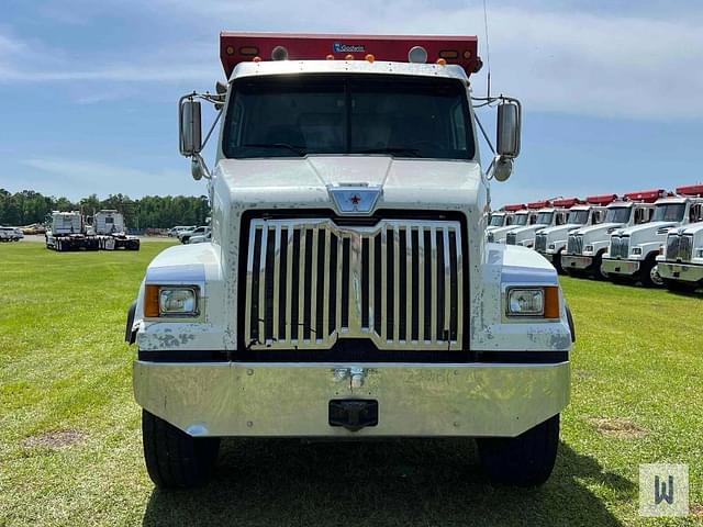 Image of Western Star 4700SF equipment image 1