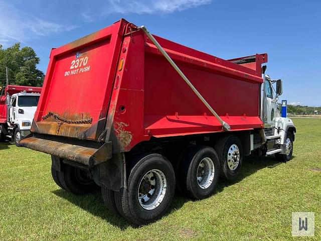 Image of Western Star 4700SF equipment image 3