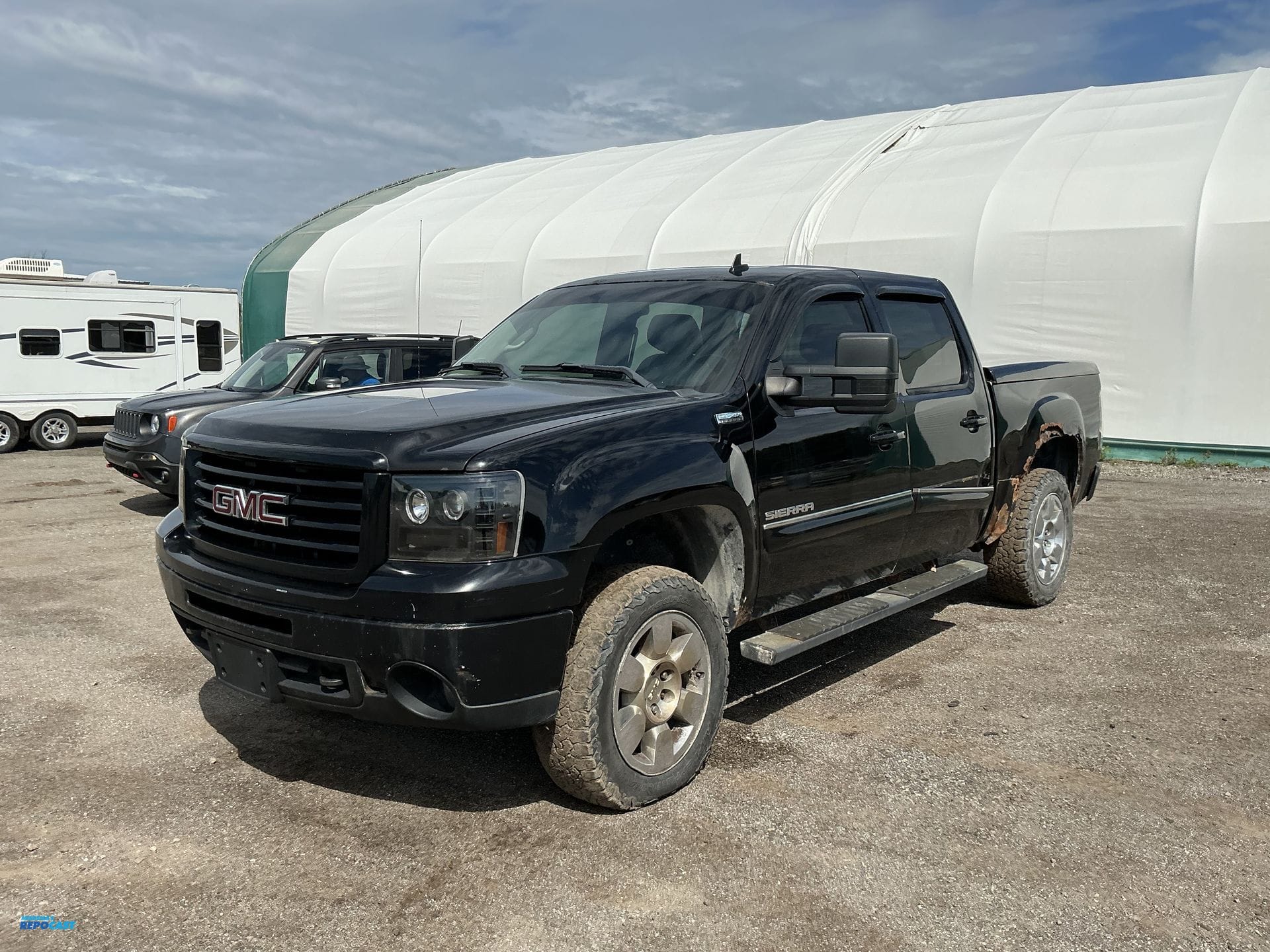 2011 GMC 1500 Equipment Image0