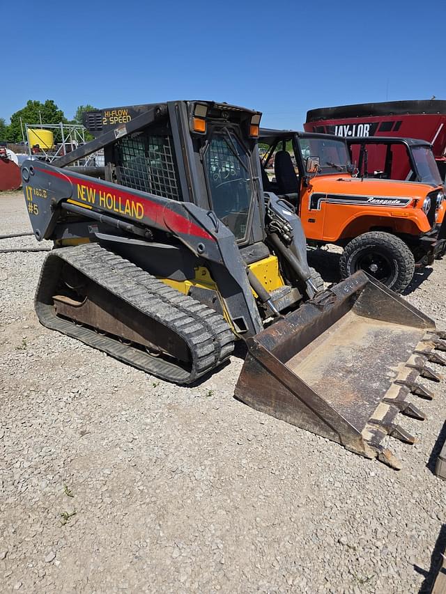 Image of New Holland LT185.B equipment image 3