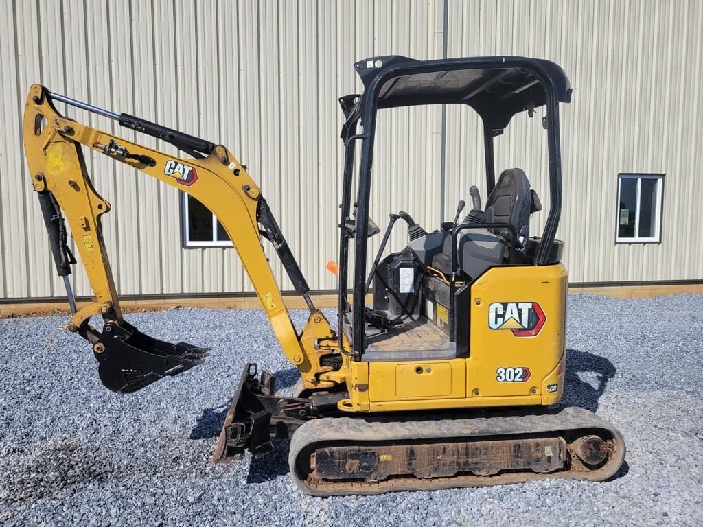 2021 Caterpillar 302CR Equipment Image0
