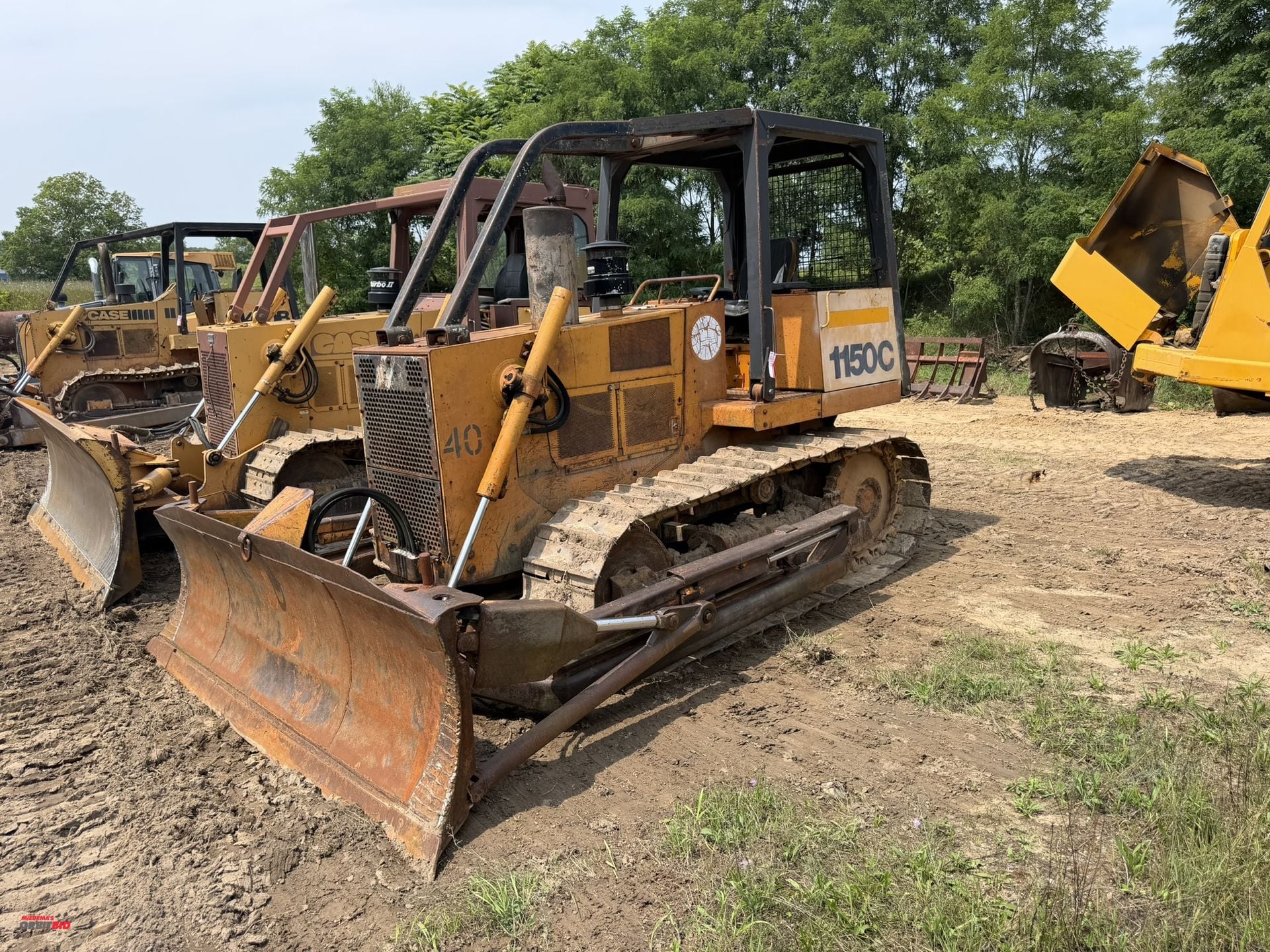 1983 Case 1150C Equipment Image0