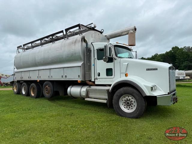 Image of Kenworth T800 equipment image 2