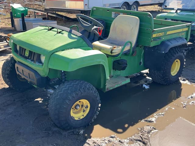 Image of John Deere Gator TS 4x2 equipment image 1