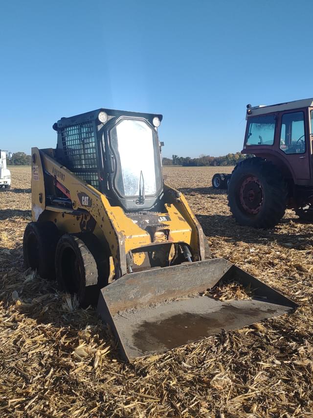 Image of Caterpillar 236B3 equipment image 2