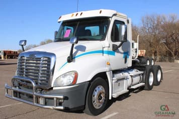 Main image Freightliner Cascadia