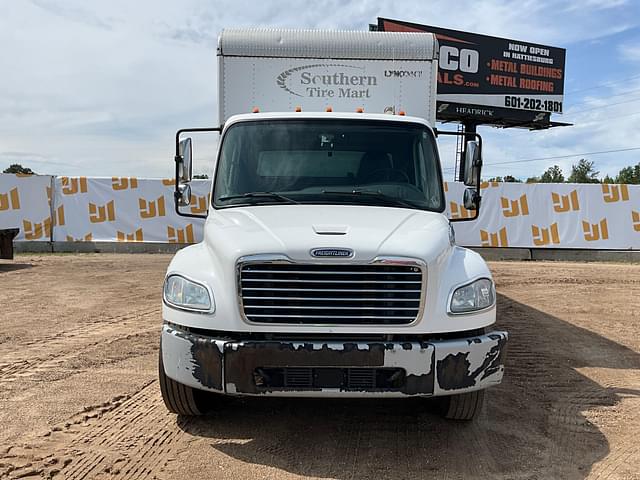 Image of Freightliner M2 equipment image 1