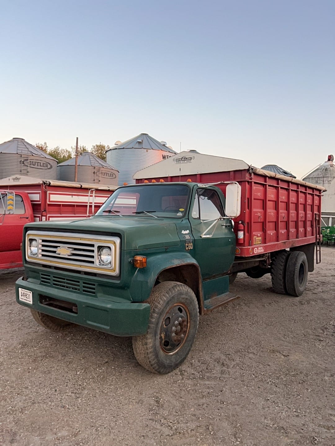 1975 Chevrolet C60 Equipment Image0