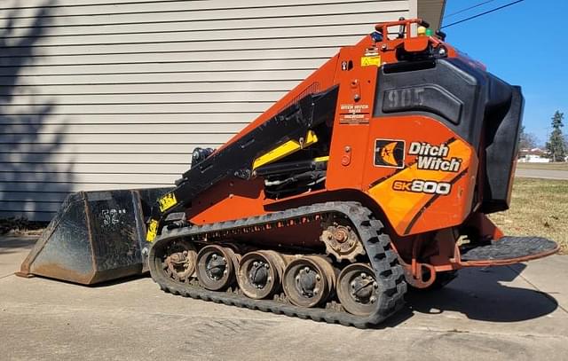 Image of Ditch Witch SK800 equipment image 1