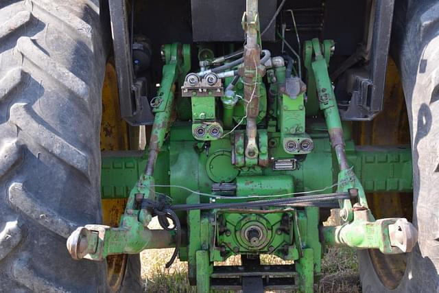 Image of John Deere 4450 equipment image 3