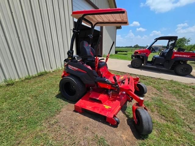 Image of Gravely Pro-Turn 600 equipment image 3