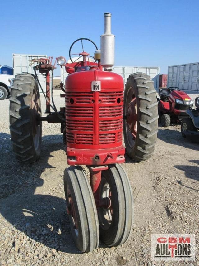 Image of Farmall Super H equipment image 4