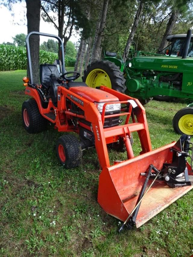 Image of Kubota BX2230 equipment image 3