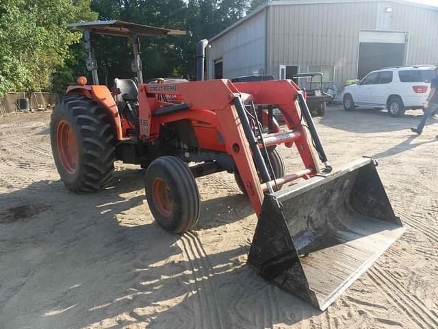 Image of Kubota M8200 equipment image 1