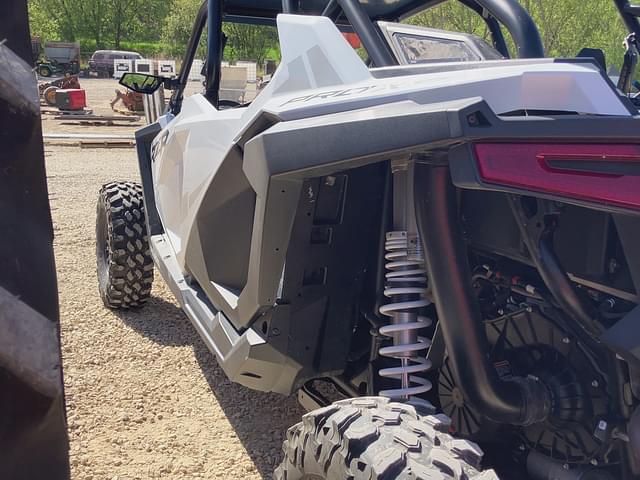 Image of Polaris RZR XP equipment image 4