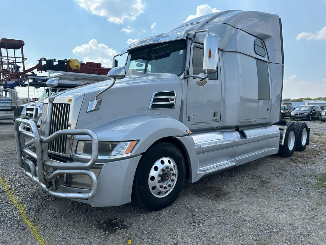 Image of Western Star 5700 Primary image