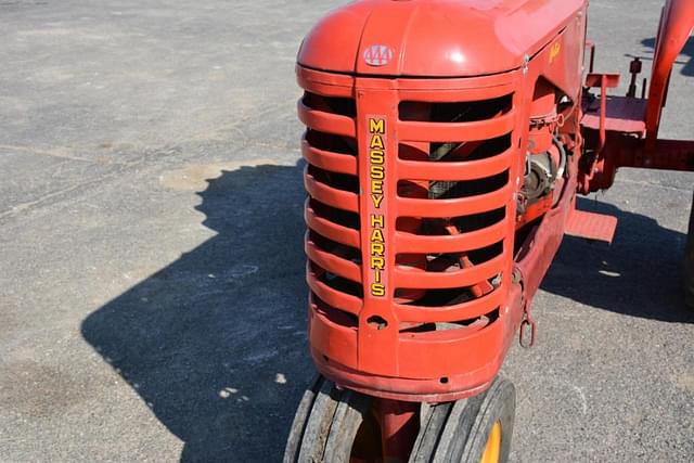 Image of Massey-Harris 23 Mustang equipment image 4