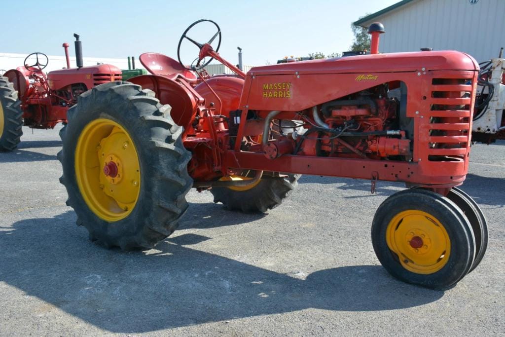Main image Massey-Harris 23 Mustang