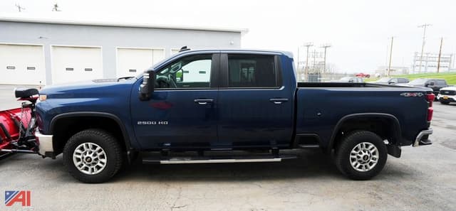 Image of Chevrolet 2500HD equipment image 2