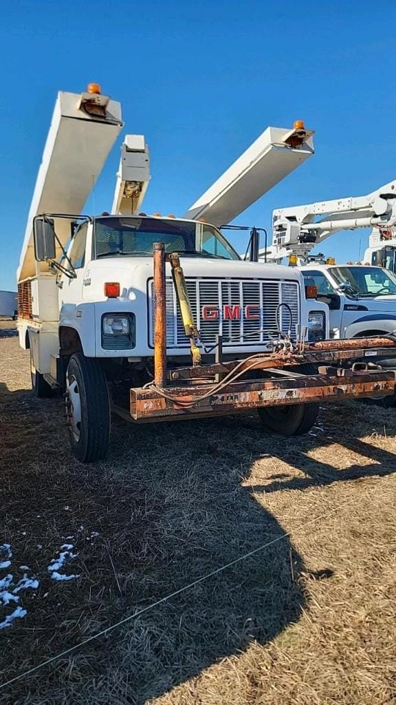 1992 GMC Topkick Equipment Image0