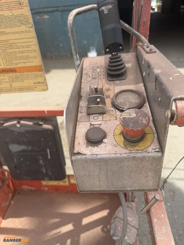 Image of Sky Jack SJIII3219 equipment image 3