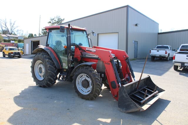 Image of McCormick Intl T115 Max equipment image 2