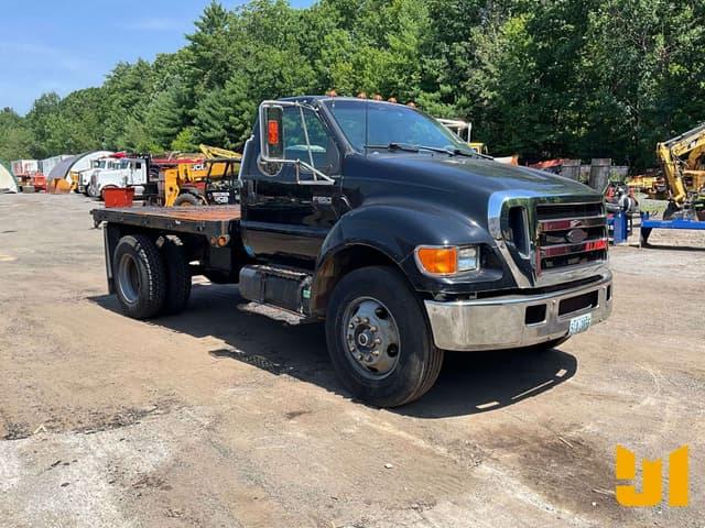 Image of Ford F-650 equipment image 2