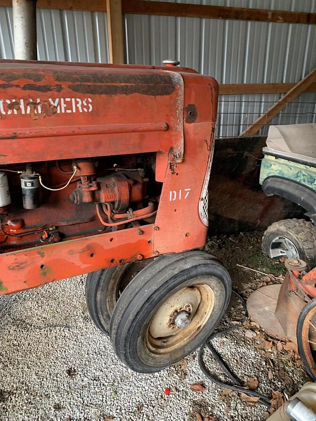 Image of Allis Chalmers D17 equipment image 3