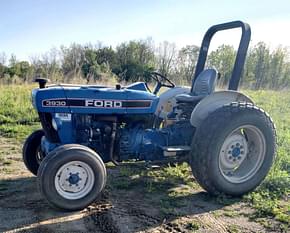 Ford 3930 Equipment Image0