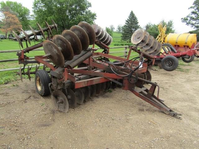 Image of International Harvester 475 equipment image 1