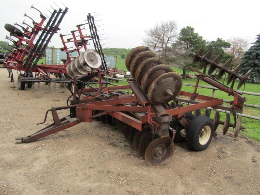 Image of International Harvester 475 Primary image