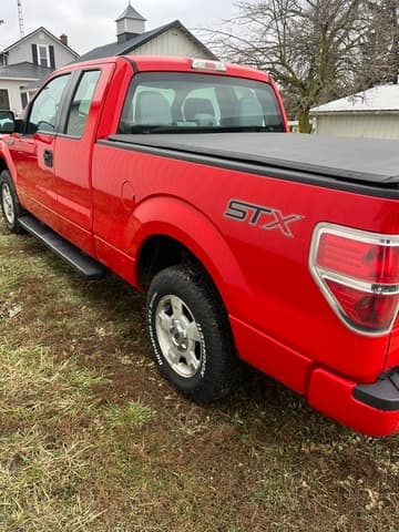 Image of Ford F-150 equipment image 2
